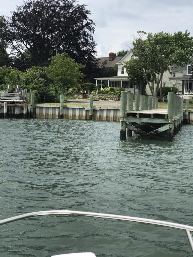 The Stirling House Waterfront Inn Greenport Exterior photo